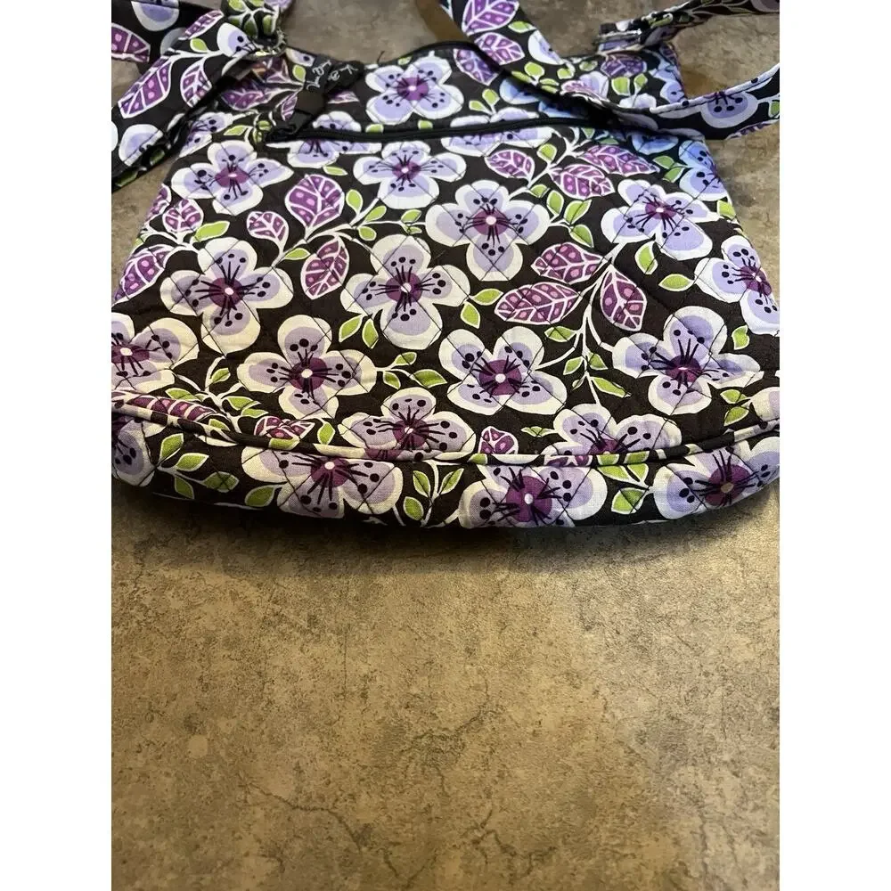 Vera Bradley Quilted Crossbody Floral‎ Print Amazing Condition